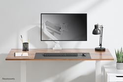 Neomounts monitor arm desk mount image 13